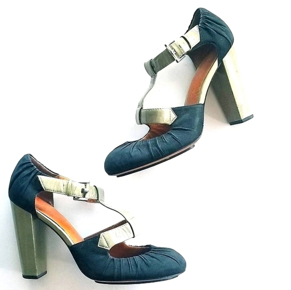 Modern Vintage Leather Mary Jane Heels 2 - Picture 3 of 10
